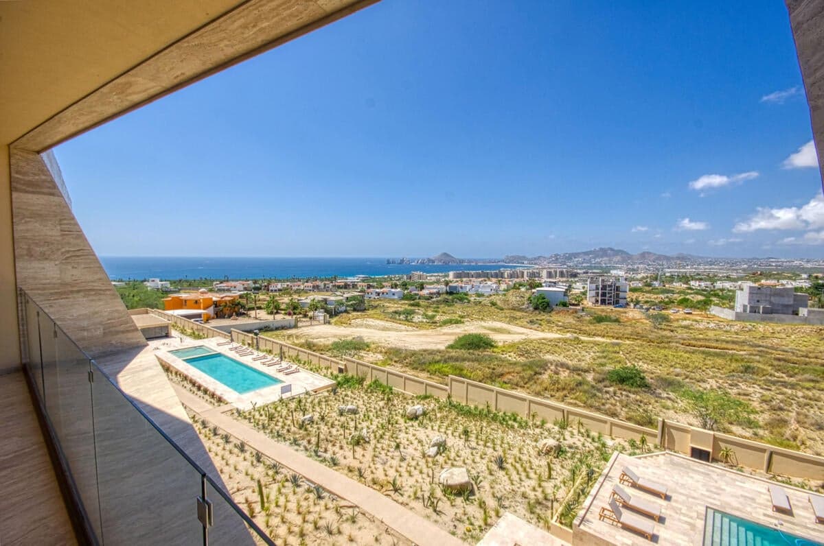 Mistiq Penthouse, Cabo Corridor